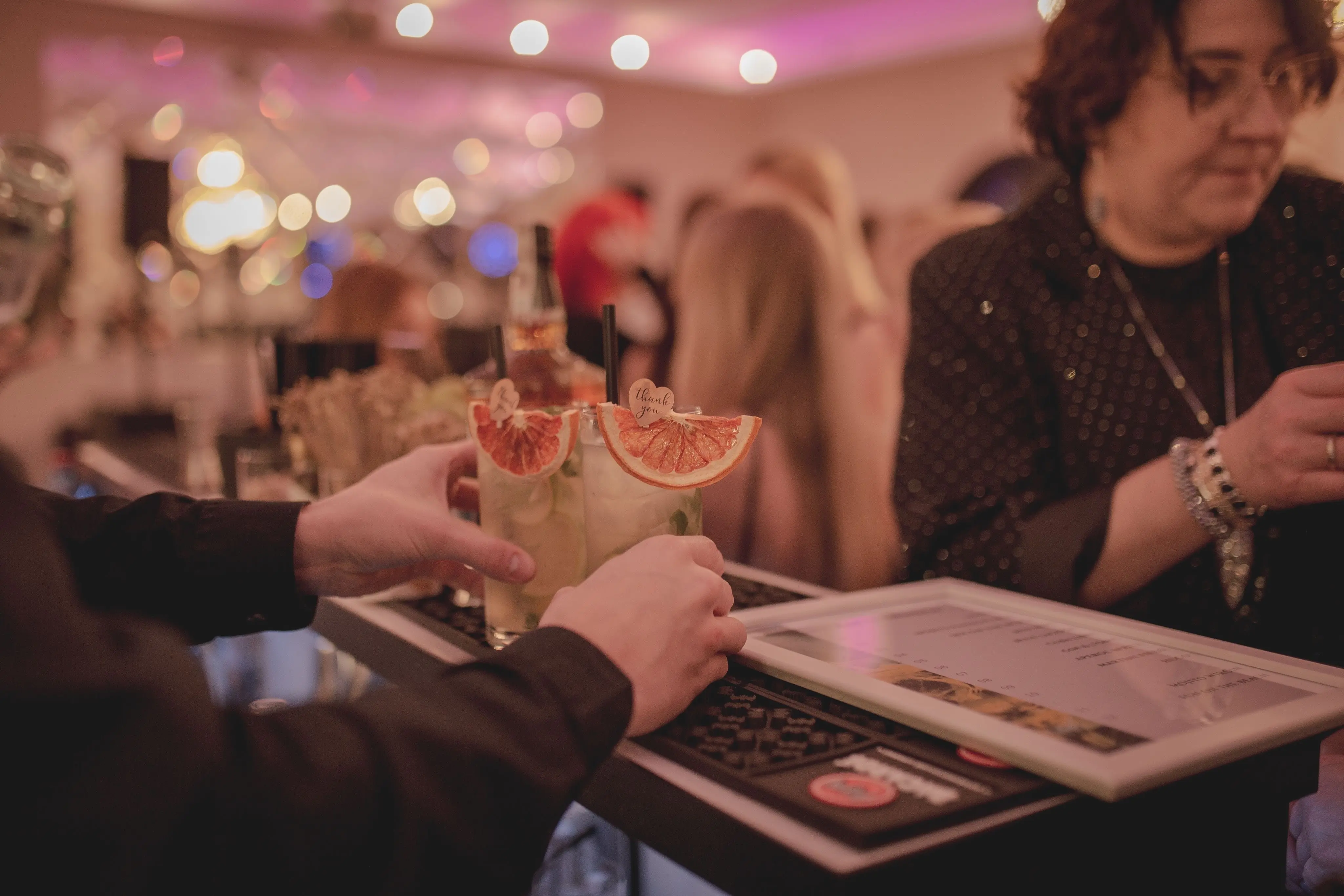 Pierwszy taniec z ciężkim dymem